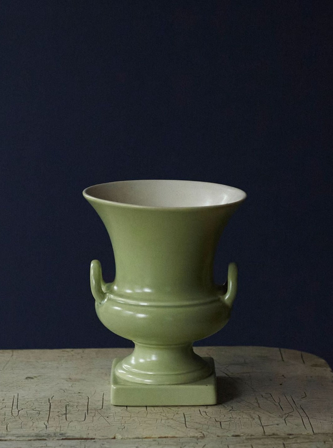 Redwing Trophy Vase