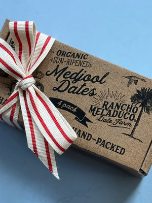 Mini Box Organic Medjool Dates
