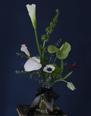 Serge Specimen Vase