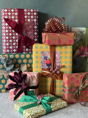 Scarlet Checks, Gift Wrap Sheet