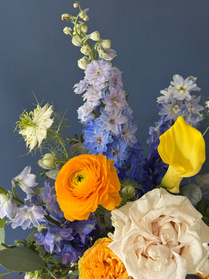 Diana Vase