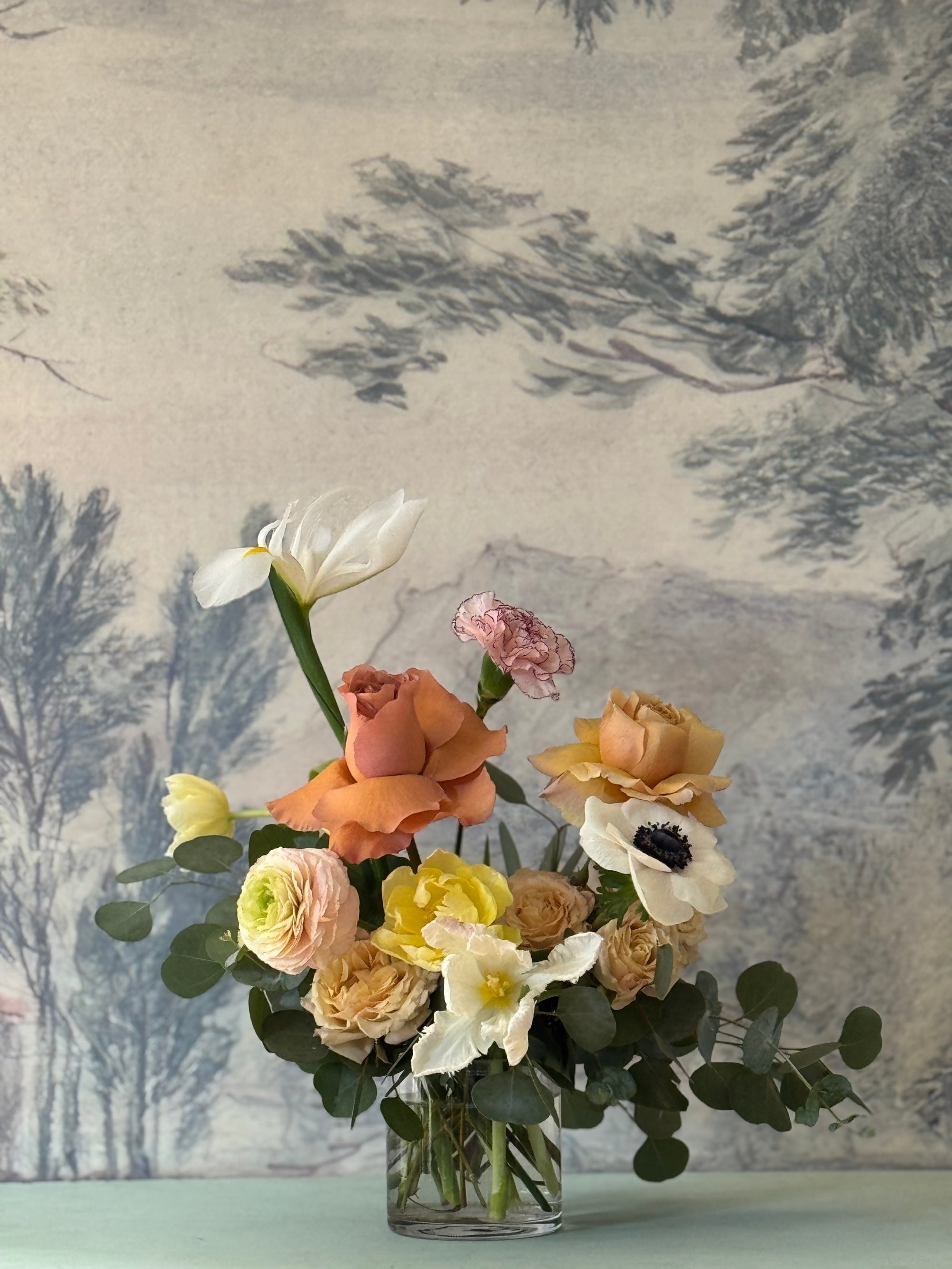 Lisbon Vase - Walter Pine Floral Studio