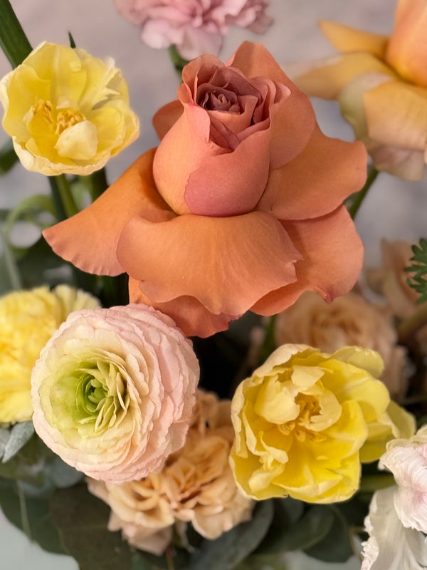 Lisbon Vase - Walter Pine Floral Studio