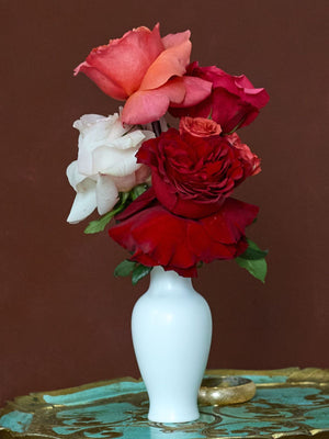 Artista Roses Petite Vase, PREORDER