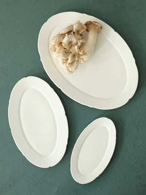 Oval Plate, White Silhouette
