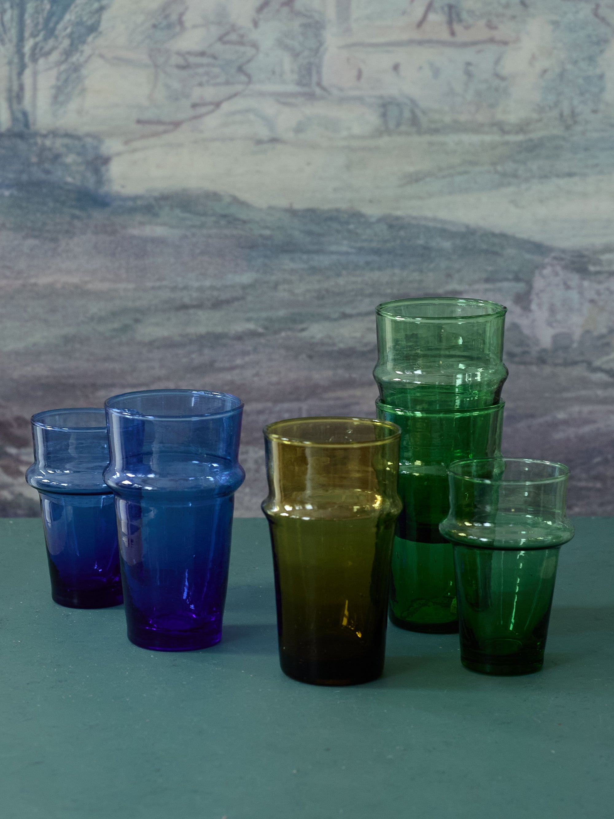 Beldi Glass, Amber