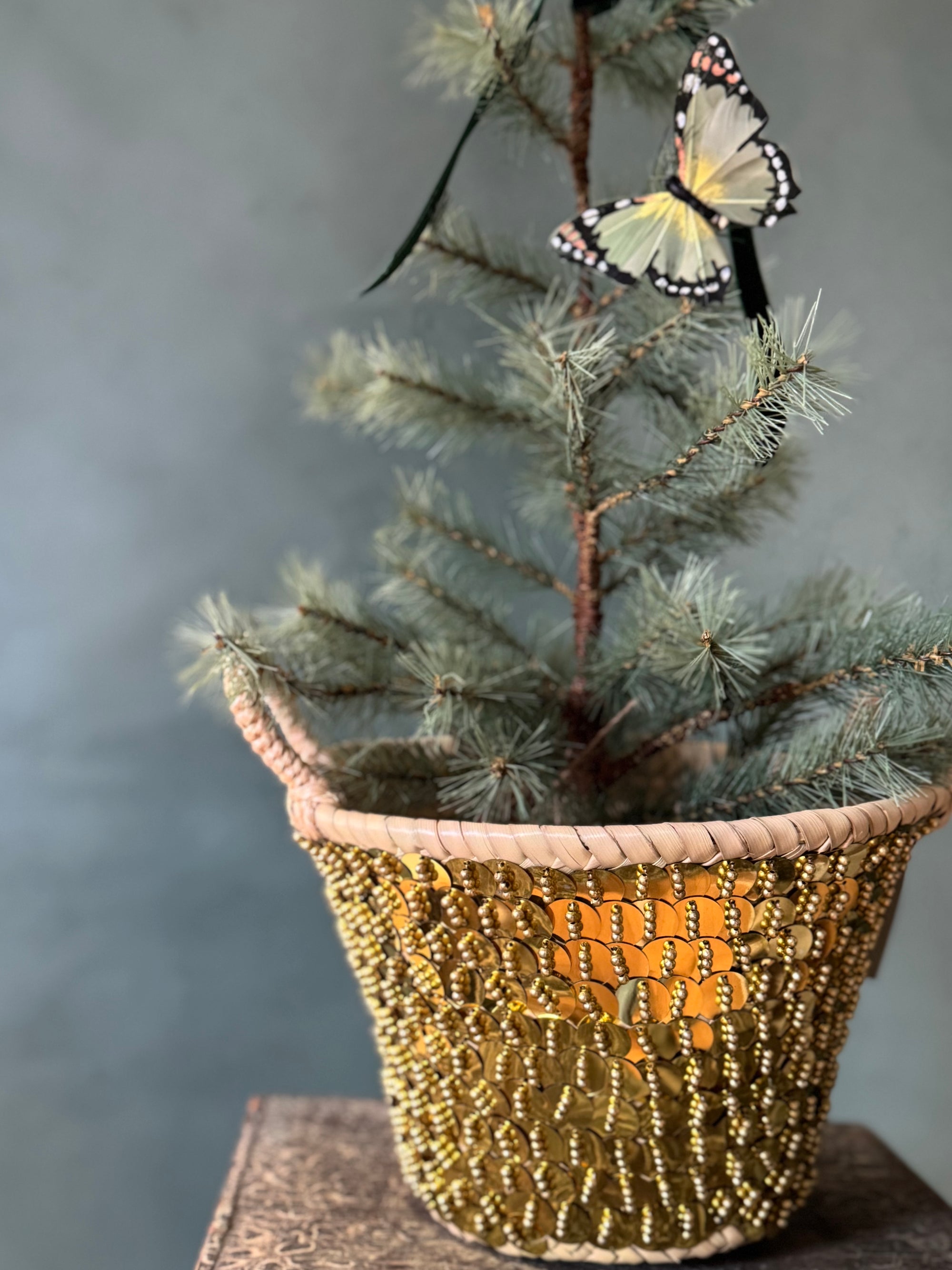 Gold Sequin Moroccan Straw Bag