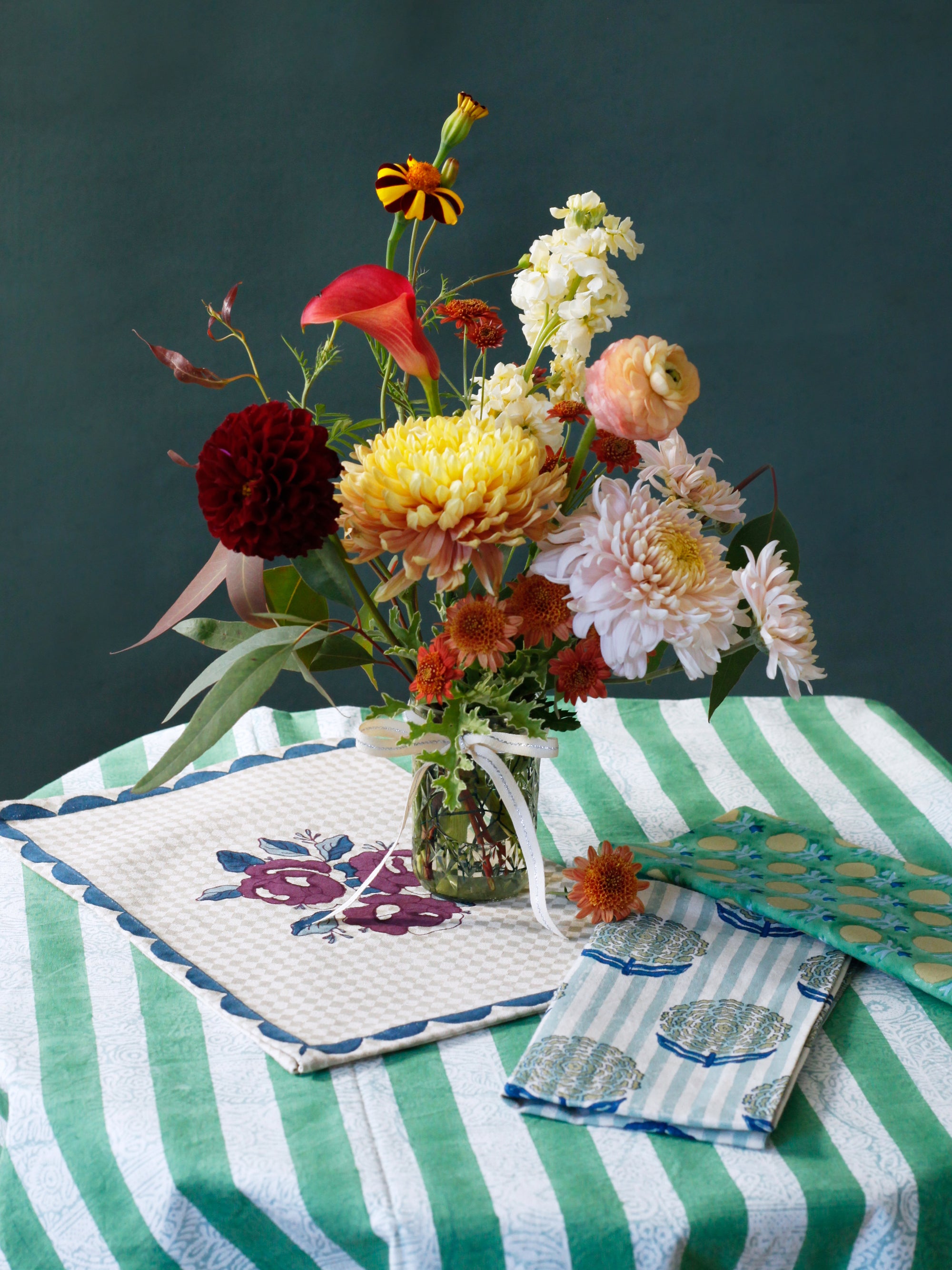 Painting House Picnic Jar