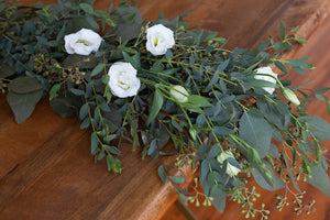 Classically Inspired Garland