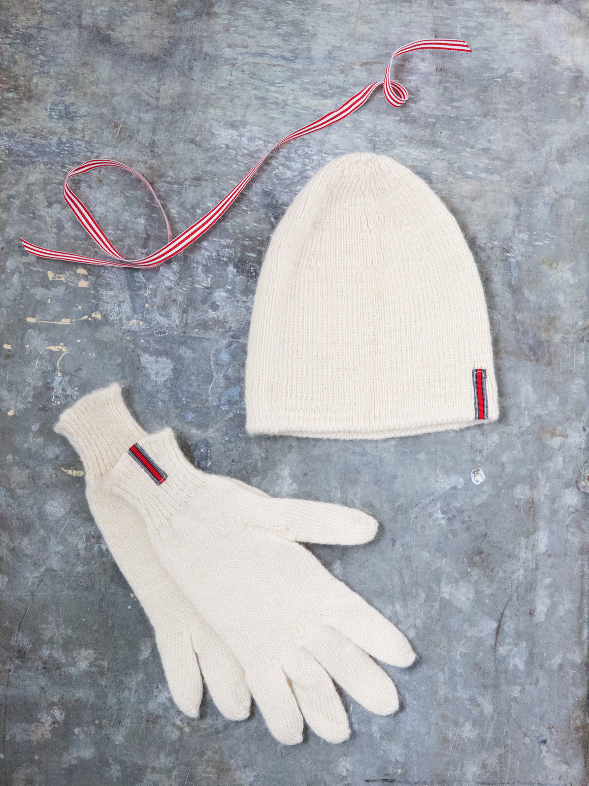 Cavan Clothing Hat + Glove Set